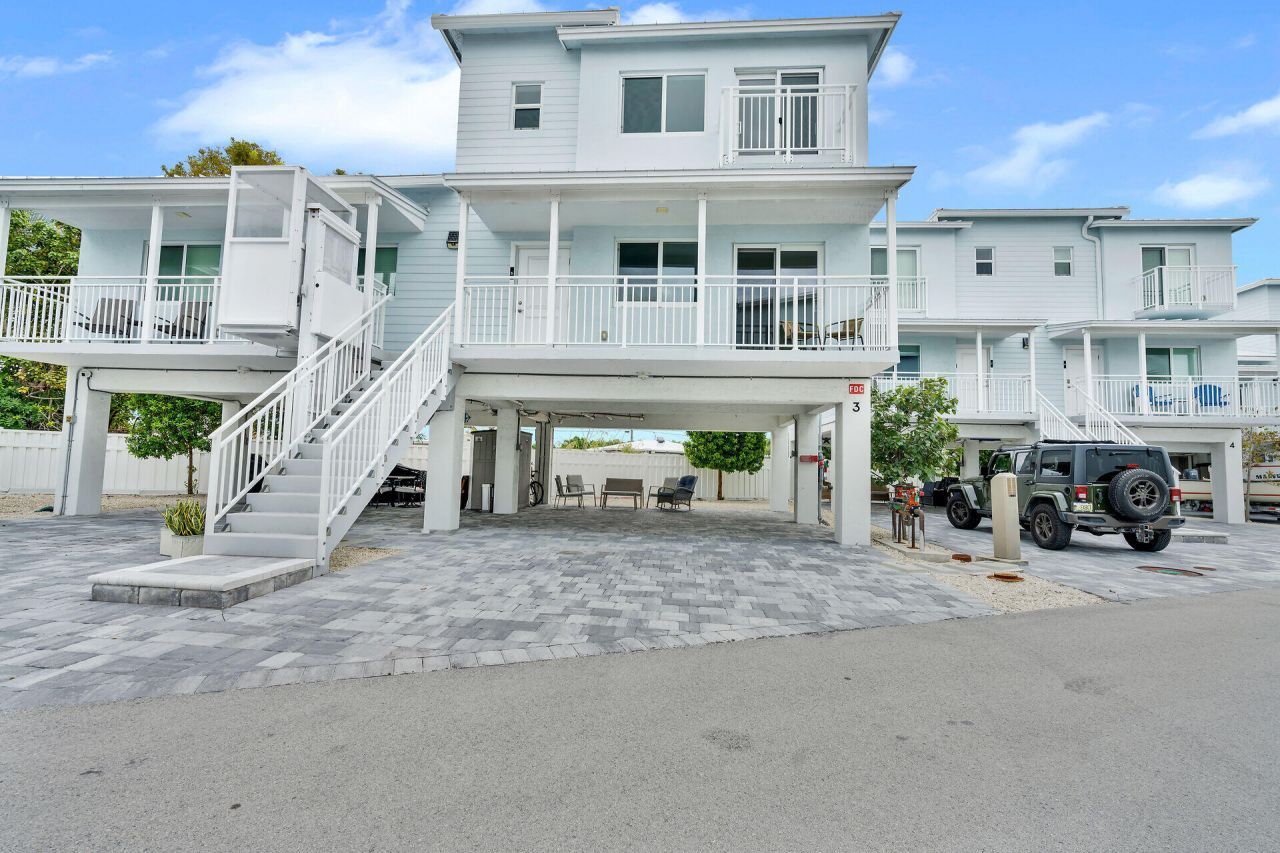 10877 Overseas Highway, Unit 6, Marathon, FL 33050 Photo
