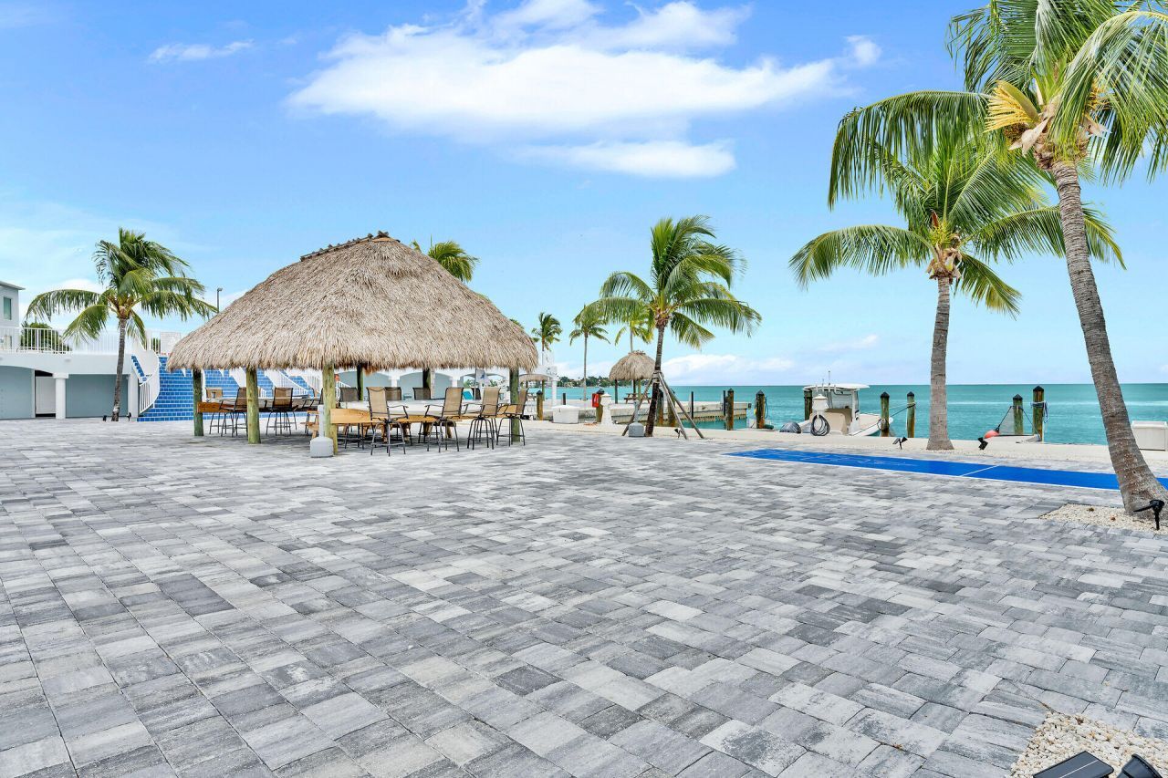 10877 Overseas Highway, Unit 6, Marathon, FL 33050 Photo