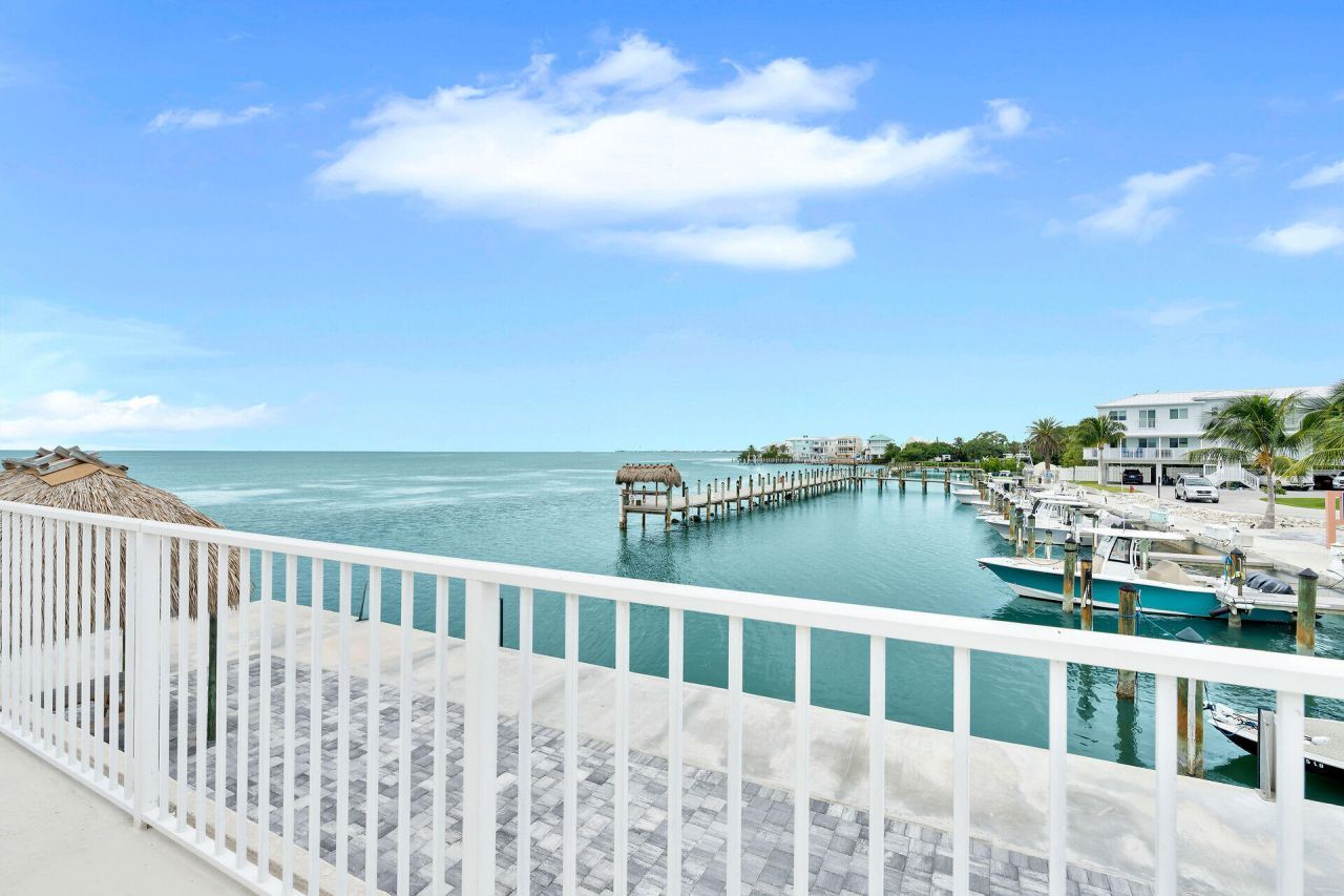 10877 Overseas Highway, Unit 6, Marathon, FL 33050 Photo