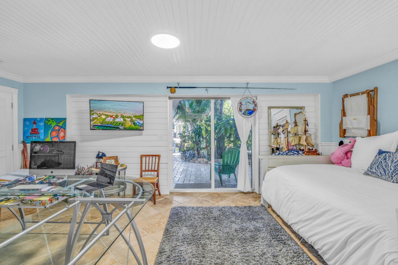 23941 Henry Street, Summerland Key, FL 33042 Photo