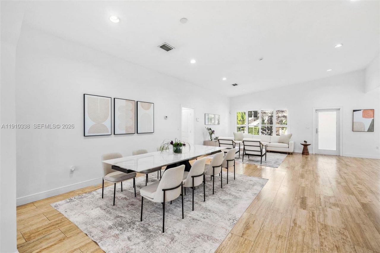 6300 Allison Rd, Miami Beach, FL 33141 Photo