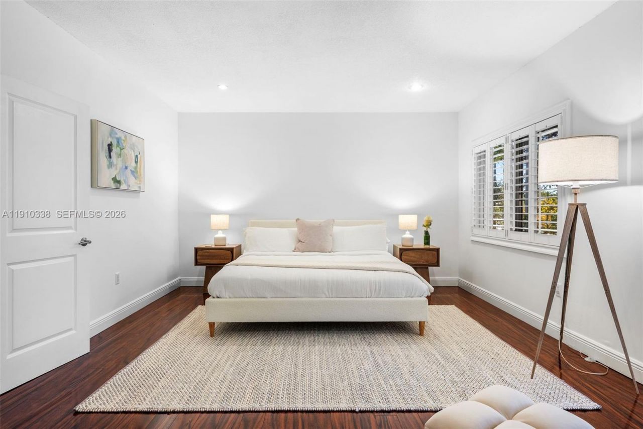 6300 Allison Rd, Miami Beach, FL 33141 Photo