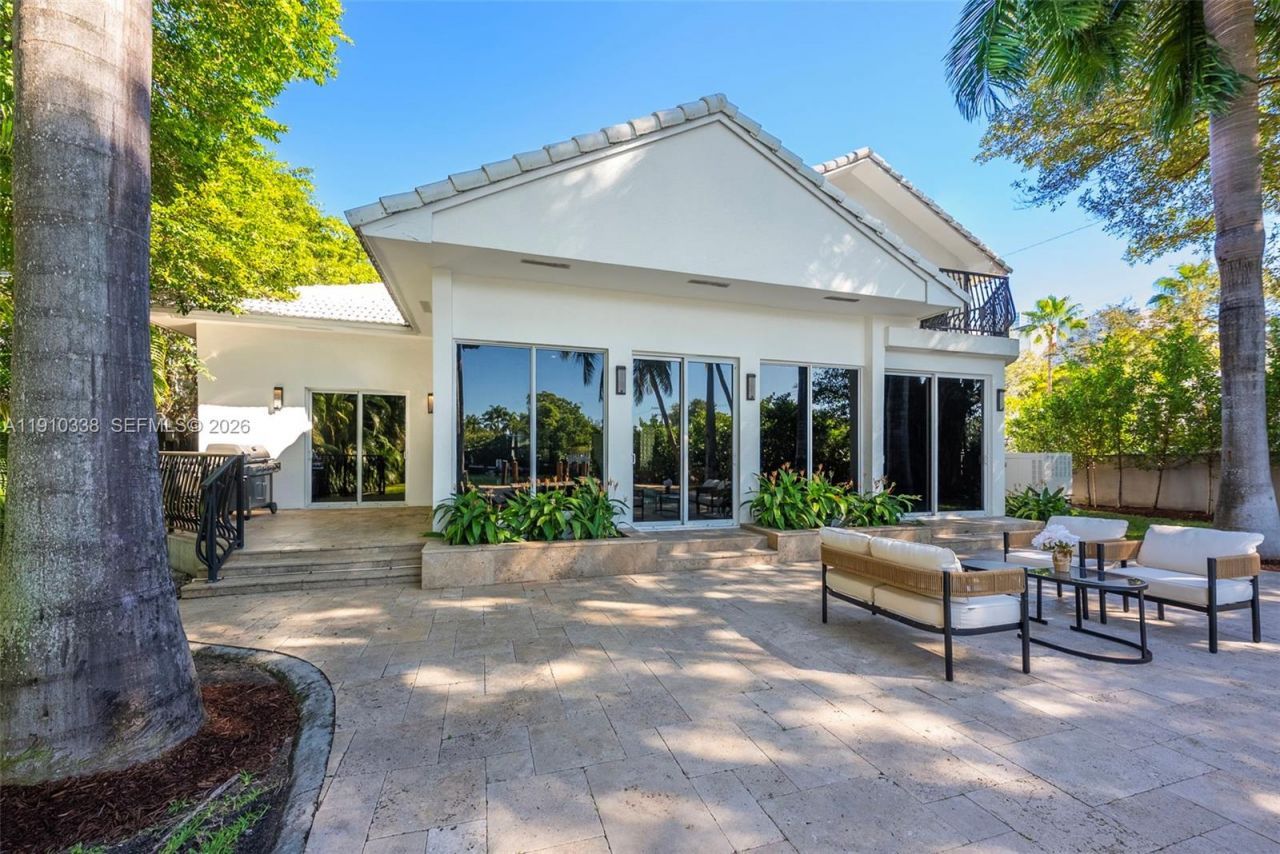 6300 Allison Rd, Miami Beach, FL 33141 Photo