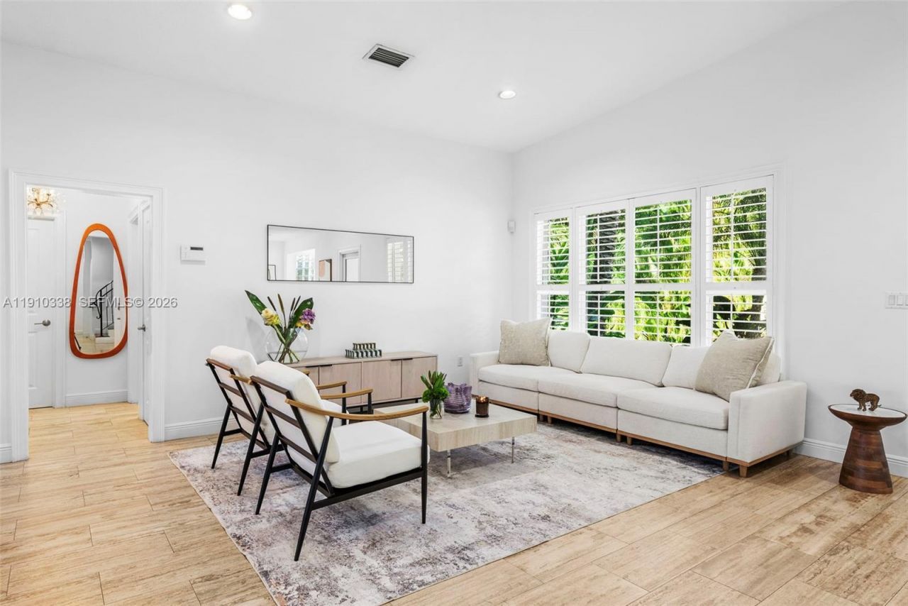 6300 Allison Rd, Miami Beach, FL 33141 Photo