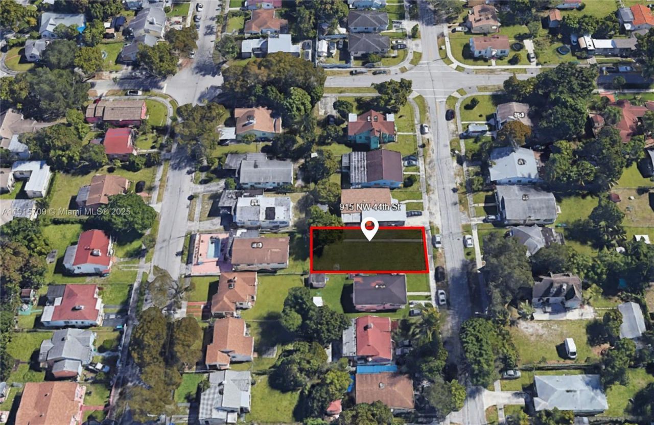 915 NW 44th St, Miami, FL 33127 Photo