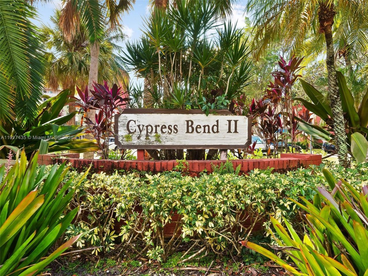 2202 S Cypress Bend Dr, Unit 204, Pompano Beach, FL 33069 Photo