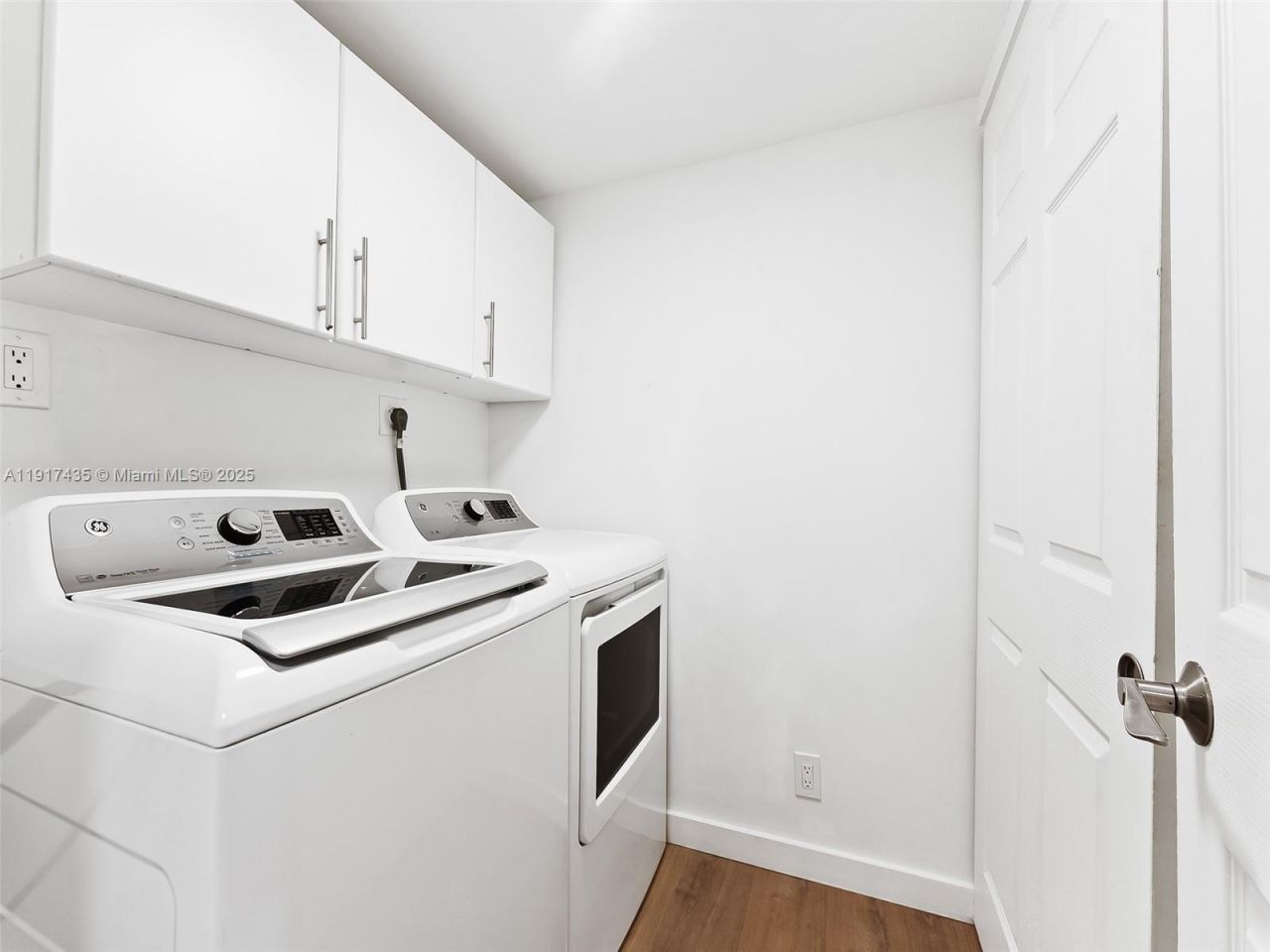 2202 S Cypress Bend Dr, Unit 204, Pompano Beach, FL 33069 Photo