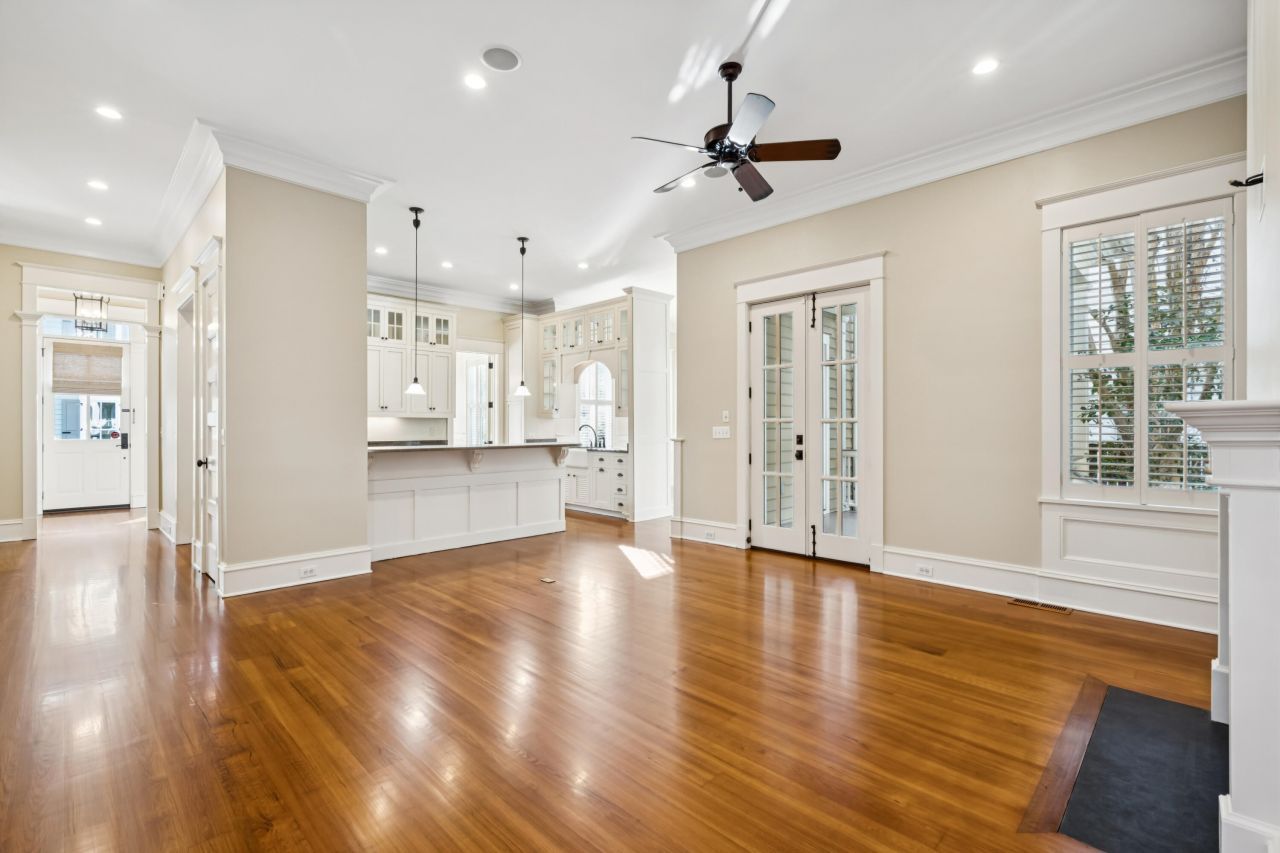 66 Sanibel Street Photo 16