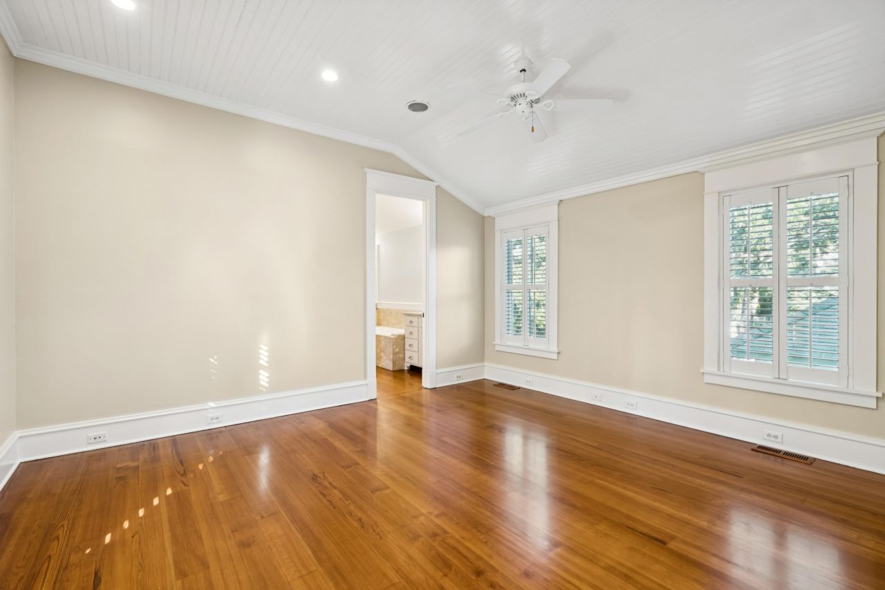 66 Sanibel Street Photo 18