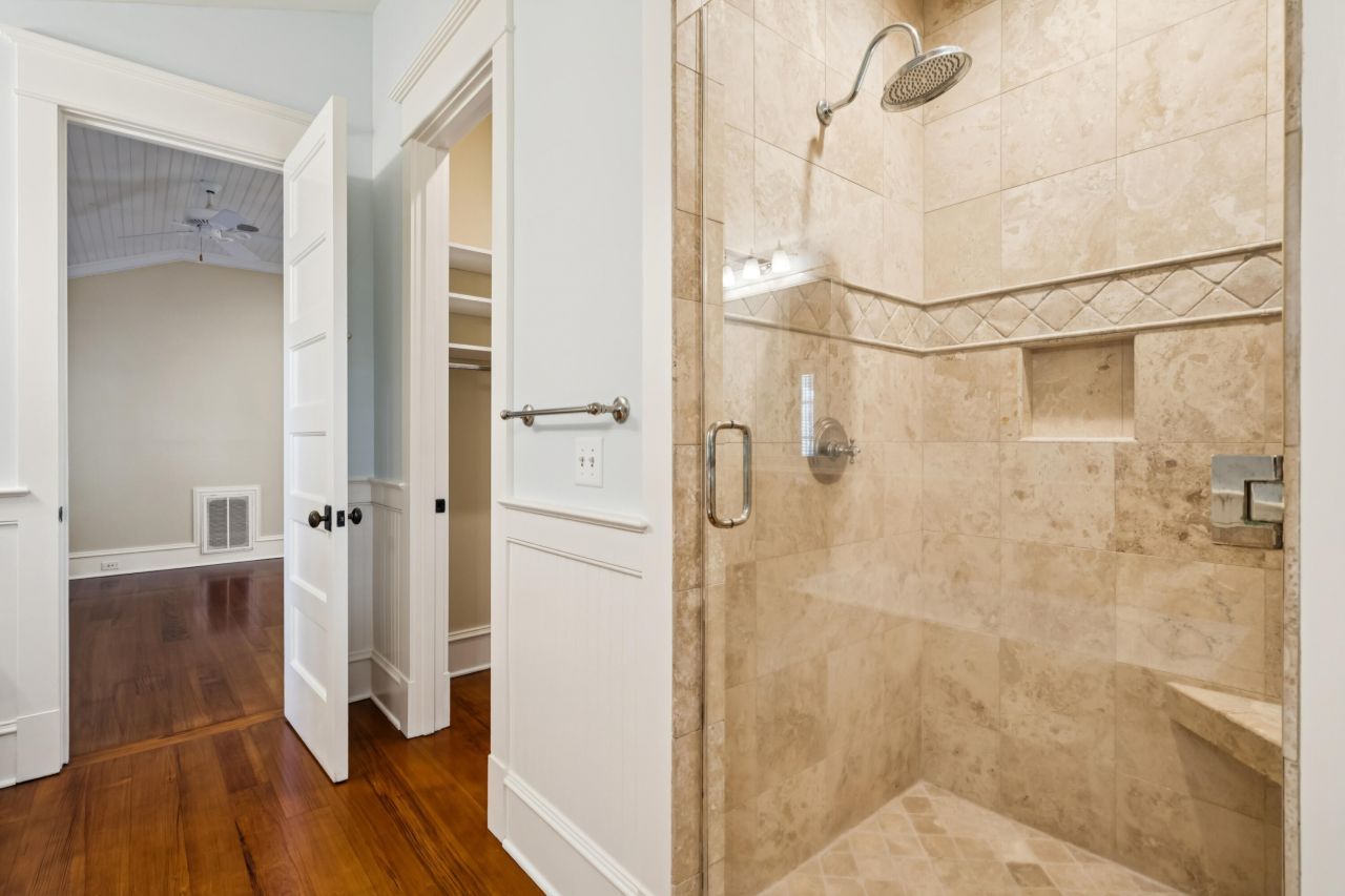 66 Sanibel Street Photo 23