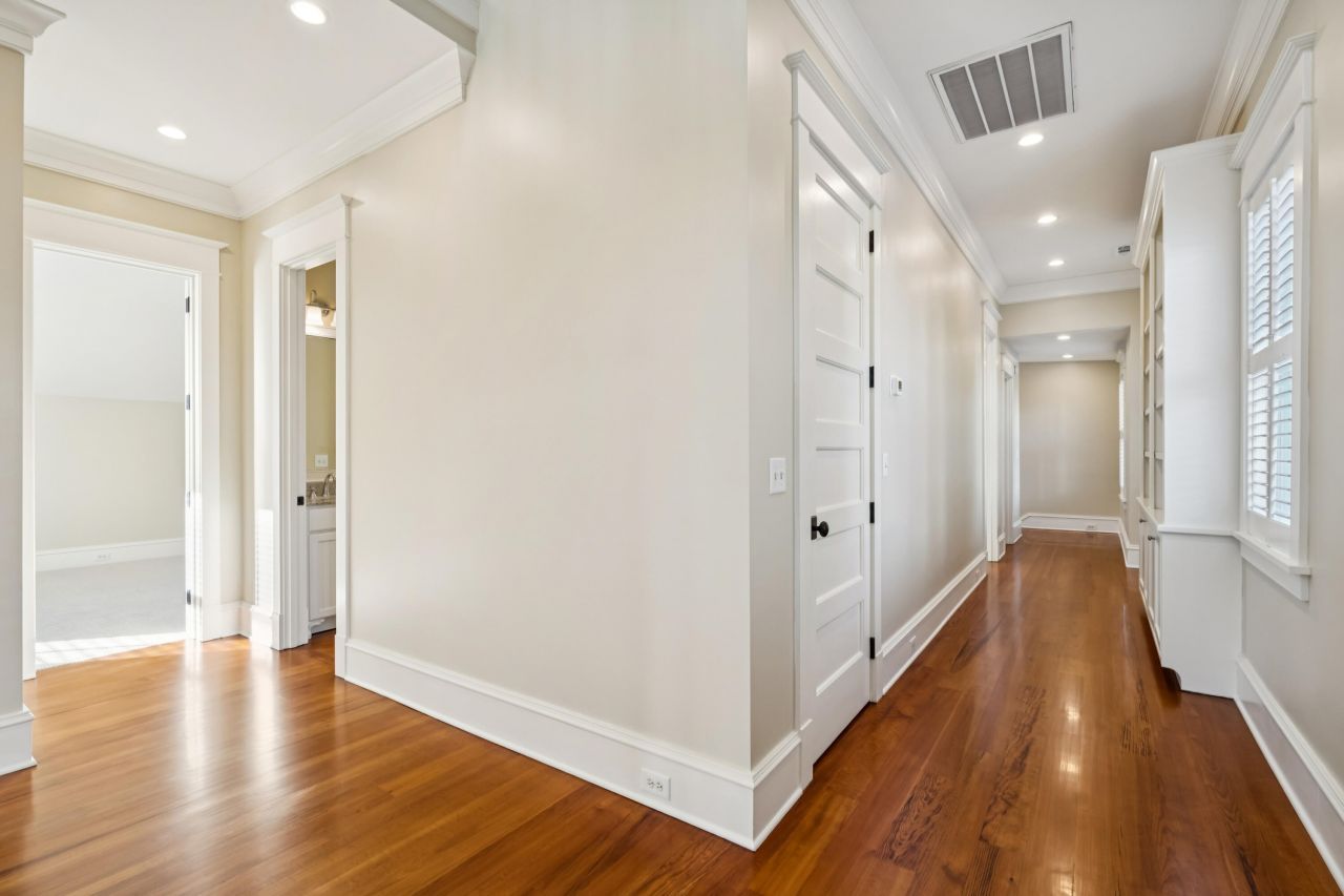 66 Sanibel Street Photo 31