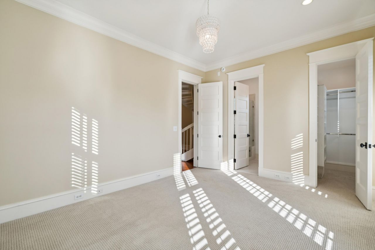 66 Sanibel Street Photo 36