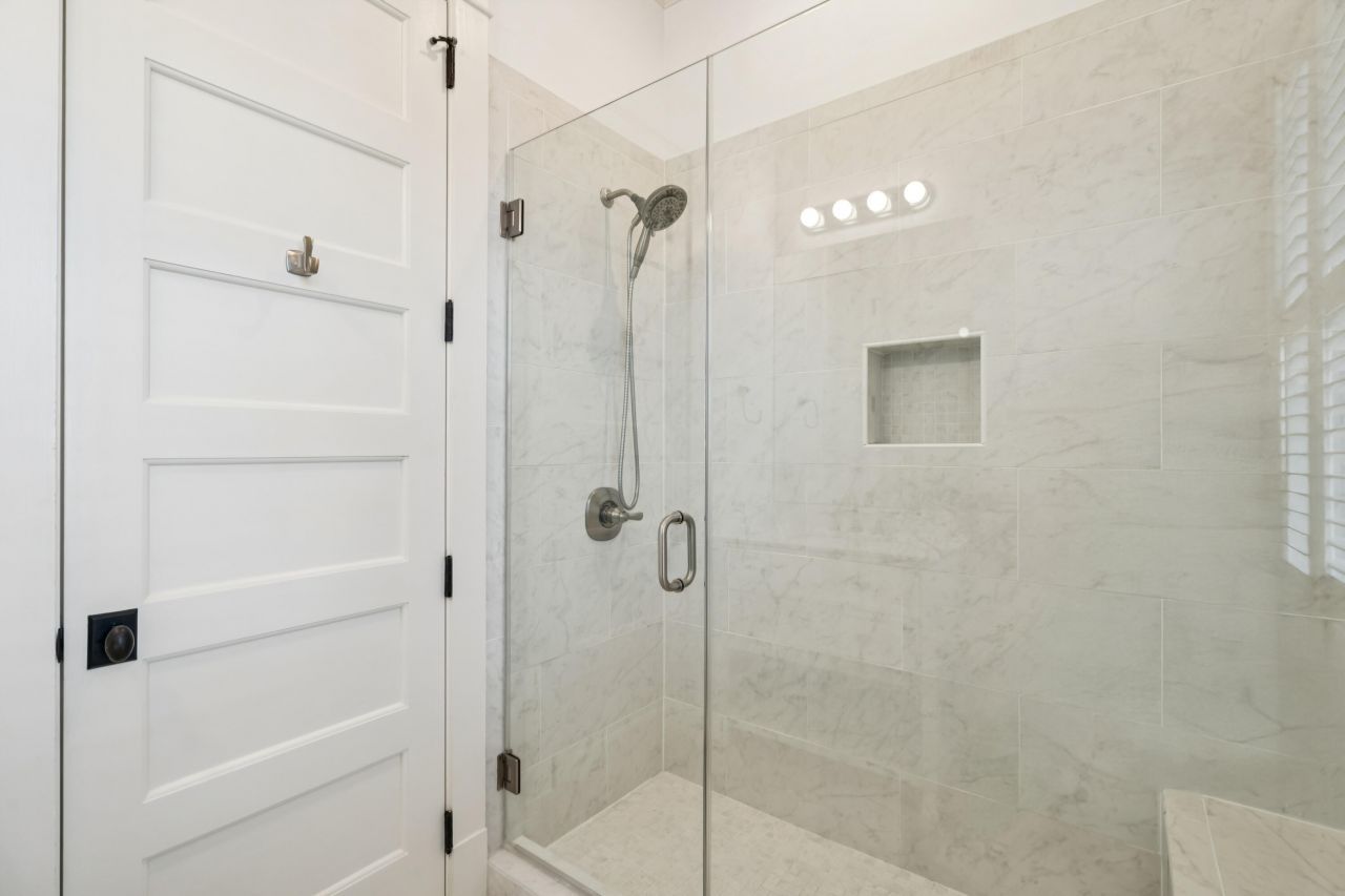 66 Sanibel Street Photo 38