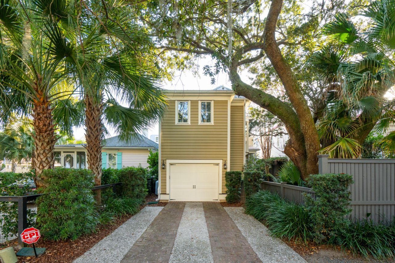 66 Sanibel Street Photo 52
