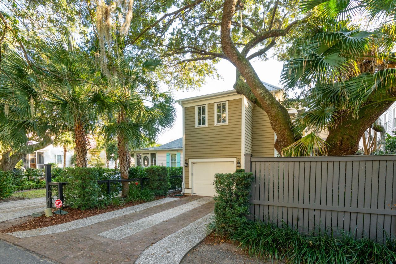 66 Sanibel Street Photo 53