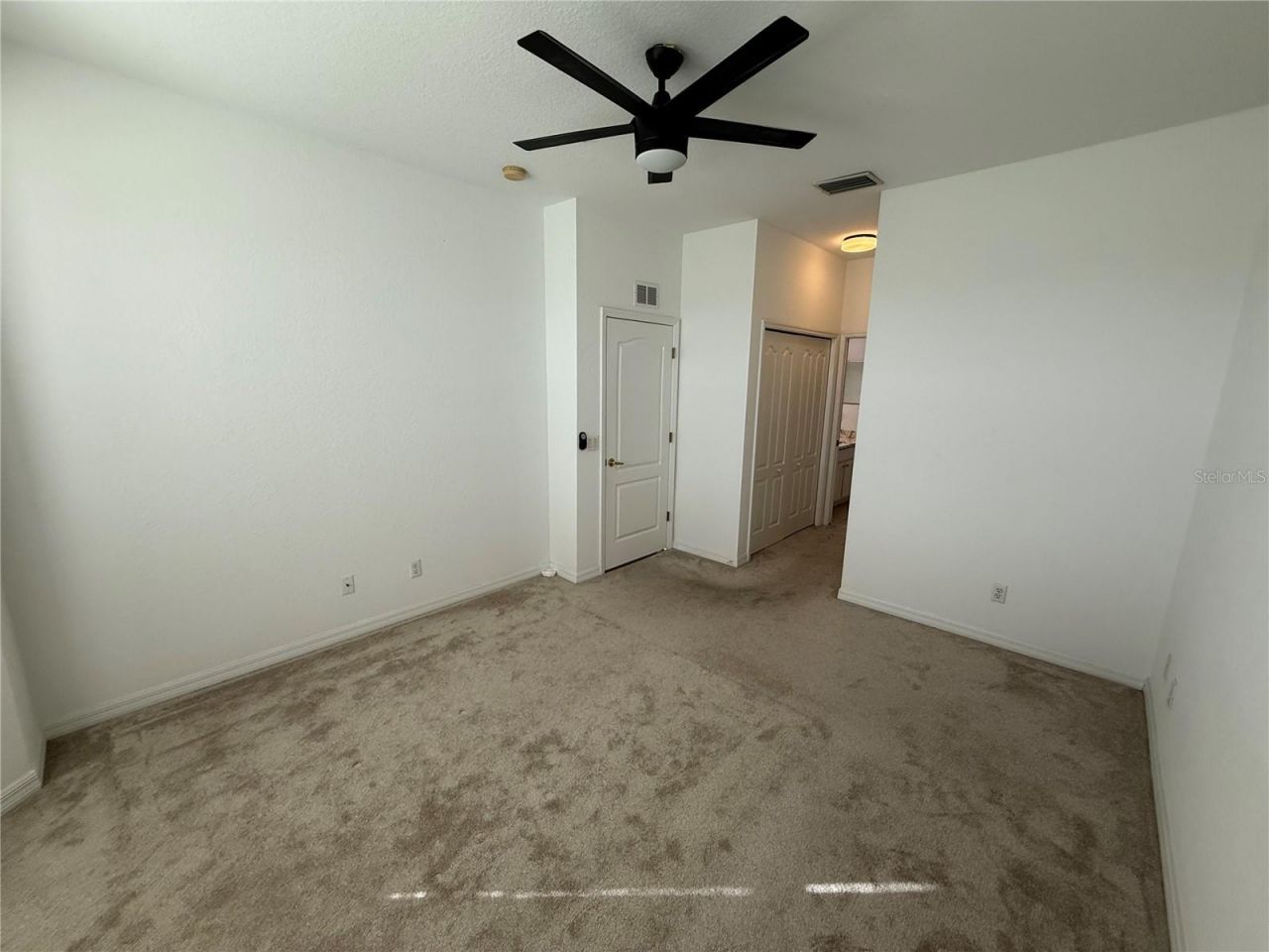 819 Fairwaycove Lane, Unit 203, Bradenton, FL 34212 Photo