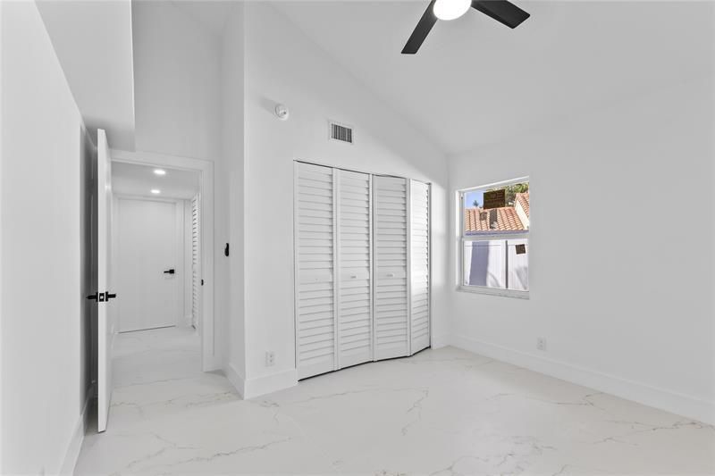 4701 NW 1st Pl, Deerfield Beach, FL 33442 Photo