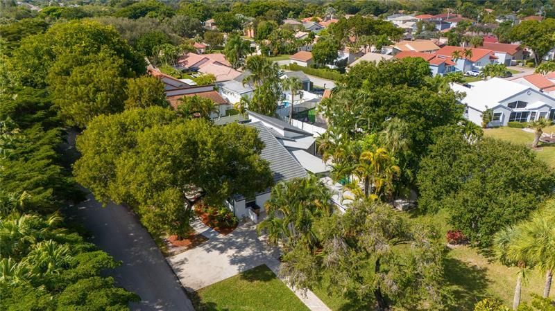 4701 NW 1st Pl, Deerfield Beach, FL 33442 Photo