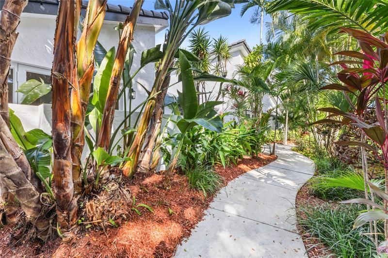 4701 NW 1st Pl, Deerfield Beach, FL 33442 Photo