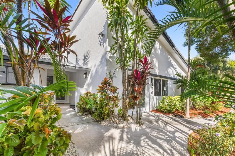 4701 NW 1st Pl, Deerfield Beach, FL 33442 Photo