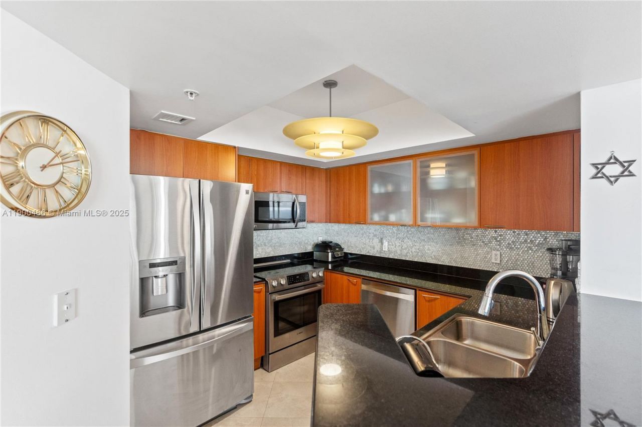 16699 Collins Ave, Unit 3604, Sunny Isles Beach, FL 33160 Photo