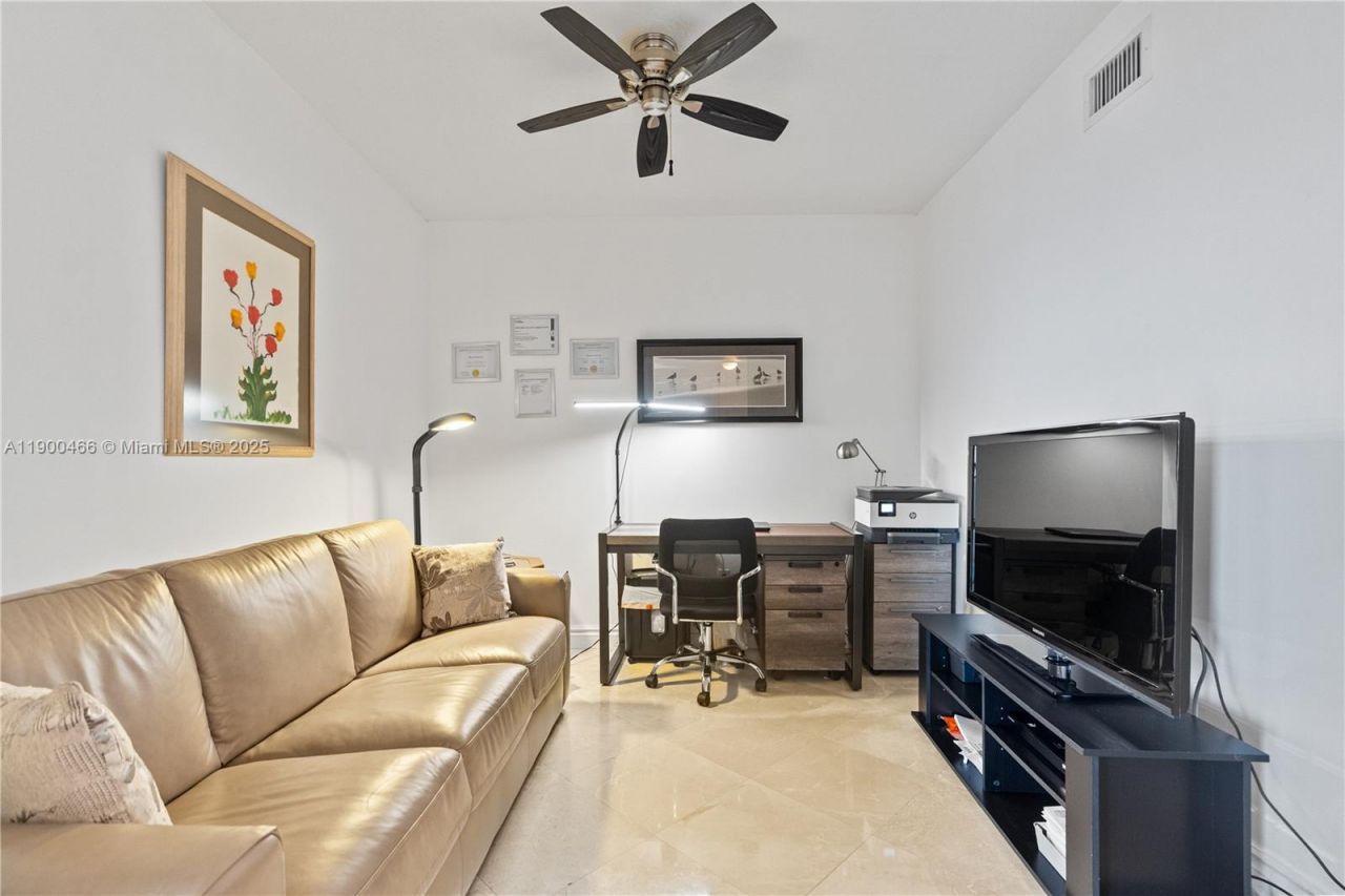 16699 Collins Ave, Unit 3604, Sunny Isles Beach, FL 33160 Photo