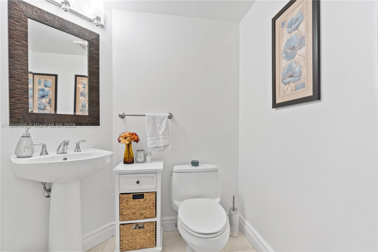 16699 Collins Ave, Unit 3604, Sunny Isles Beach, FL 33160 Photo