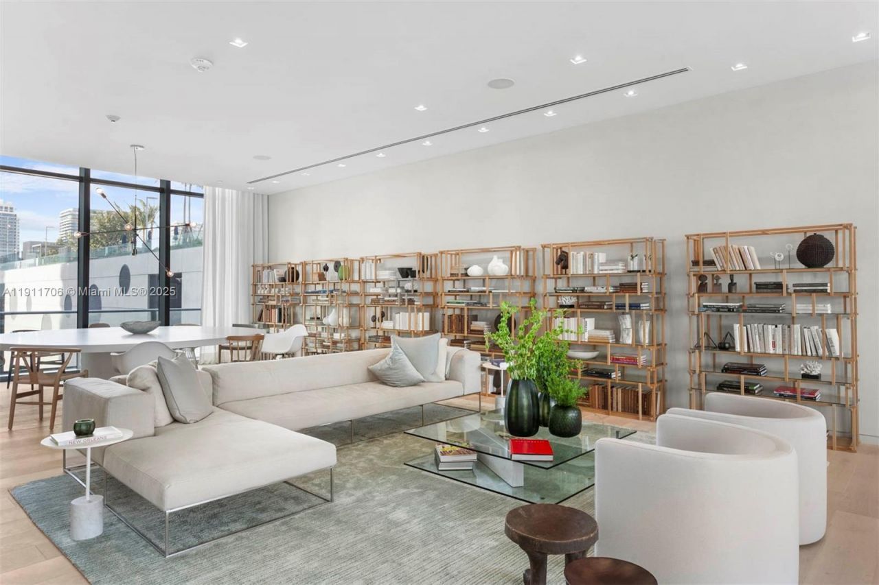 3131 NE 7th Ave, Unit 2604, Miami, FL 33137 Photo