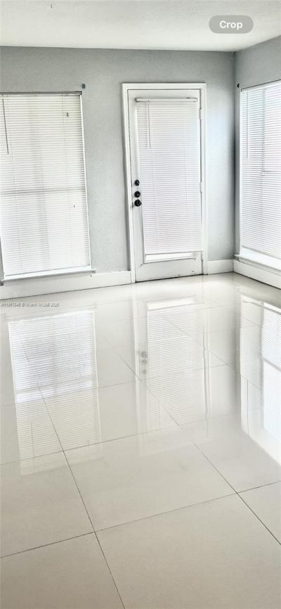 977 Riverside Dr, Unit 211, Coral Springs, FL 33071 Photo