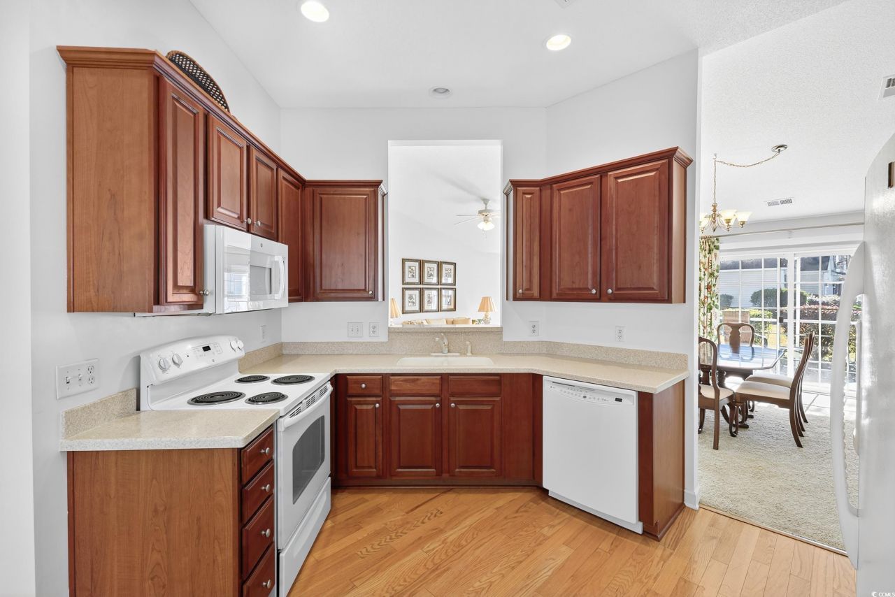 125 Westville Dr. Photo 10