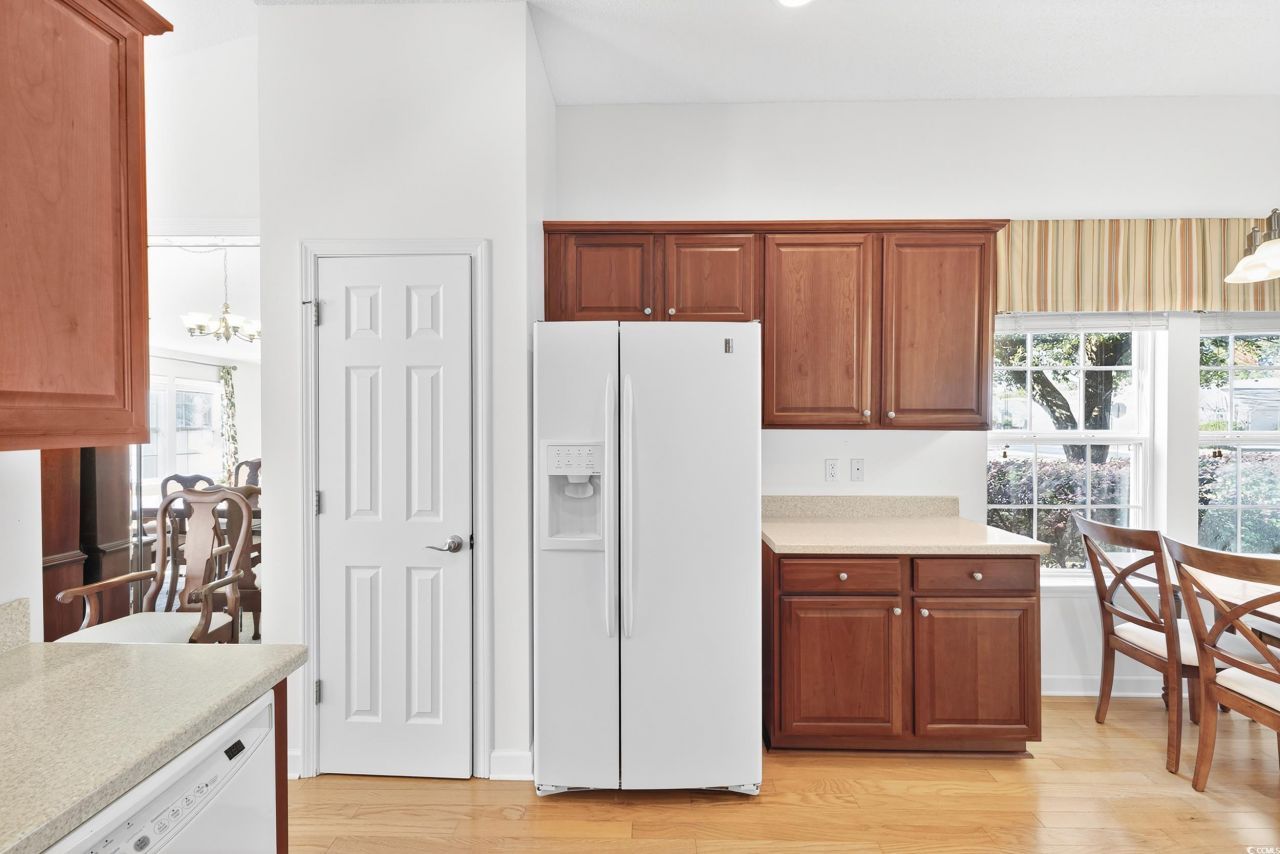 125 Westville Dr. Photo 11