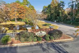 125 Westville Dr. photo 4