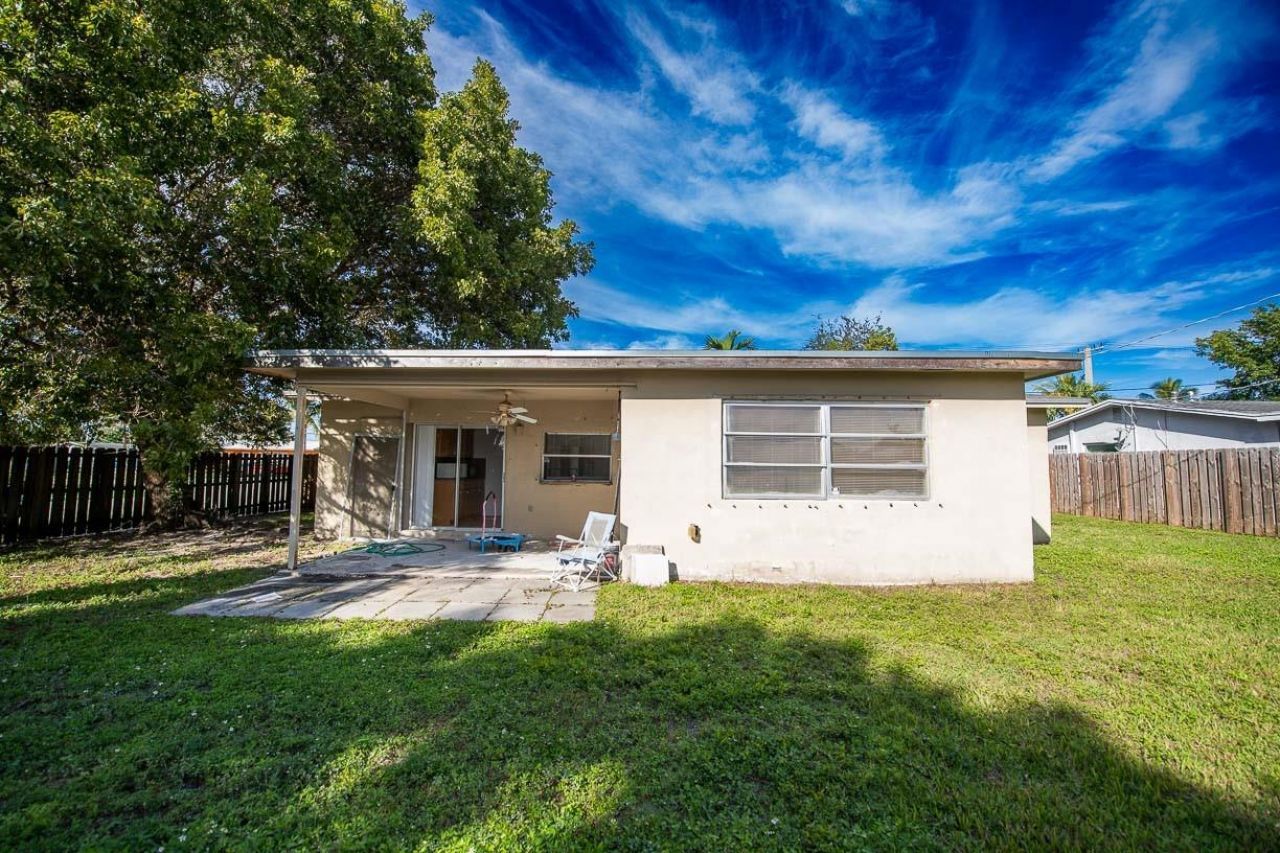 9370 NW 25th Court, Sunrise, FL 33322 Photo