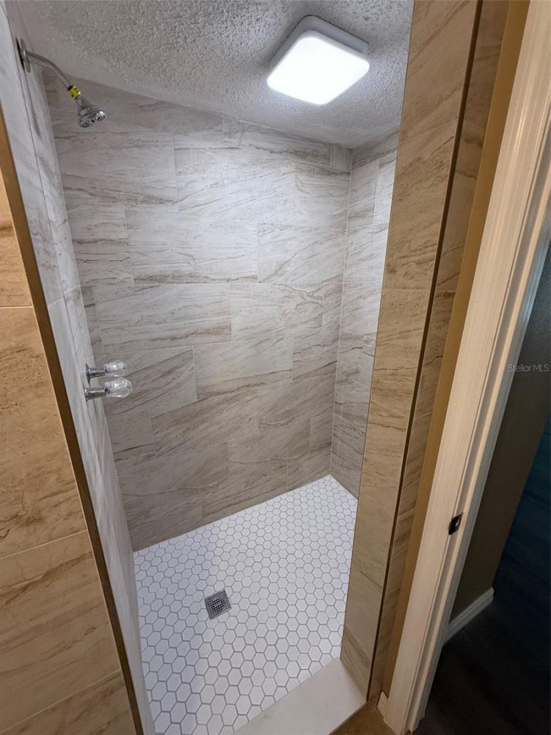 6104 Seabreeze Drive, Port Richey, FL 34668 Photo