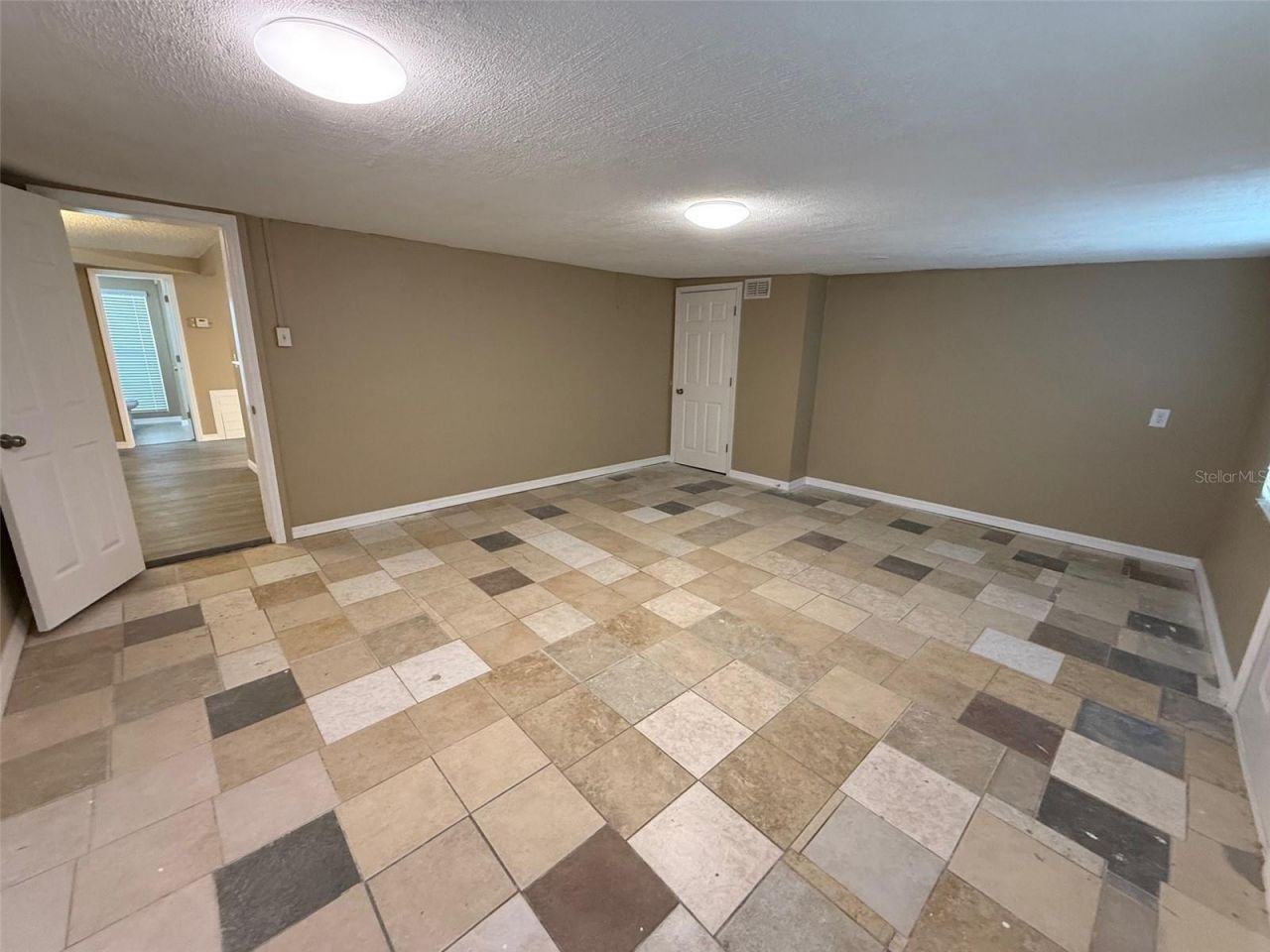 6104 Seabreeze Drive, Port Richey, FL 34668 Photo