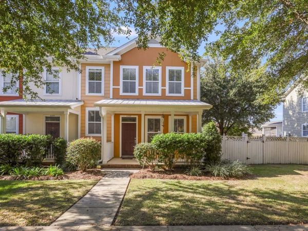 4280 Four Oaks Boulevard, Tallahassee, FL 32311