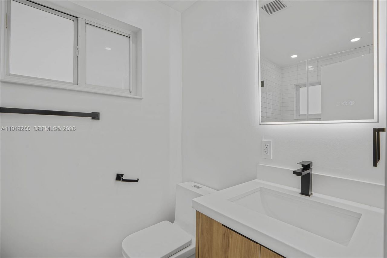 1116 N 31st Ave, Hollywood, FL 33021 Photo