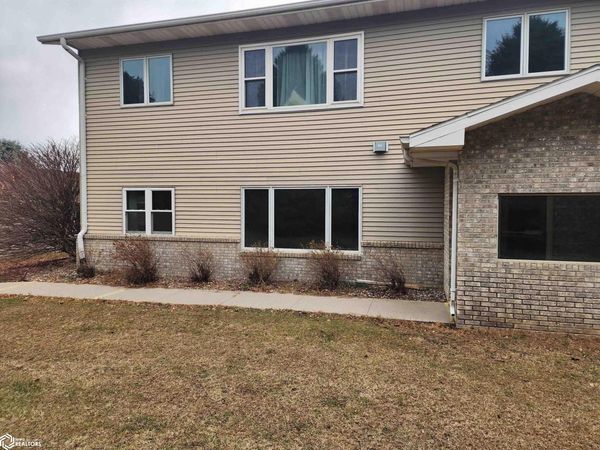 506 Sunset St, Unit 6, Ida Grove, IA 51445