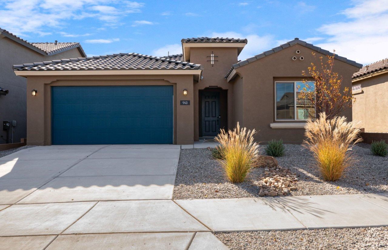 940 Turquesa Loop Se, Rio Rancho, NM 87124 Main Photo