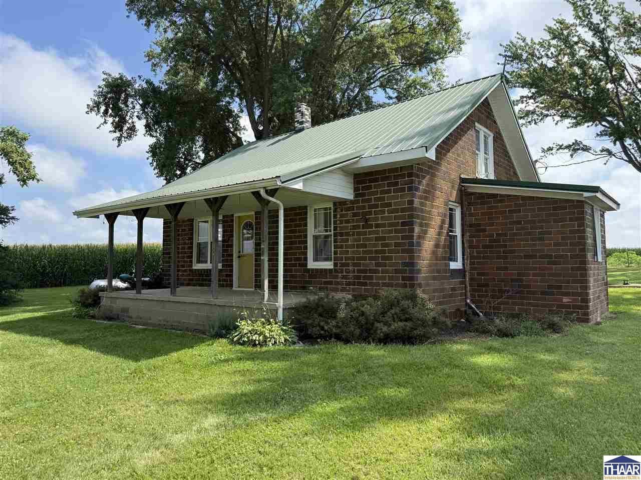 1915 S County Road 100 East, Centerpoint, IN 47840 Main Photo