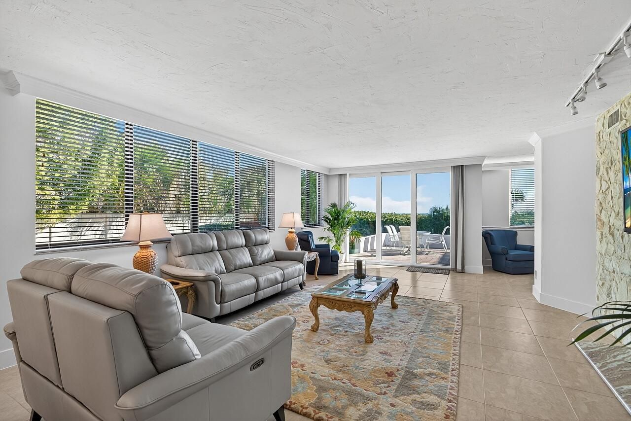 5790 Highway A1a, Unit 1a, Indian River Shores, FL 32963 Photo