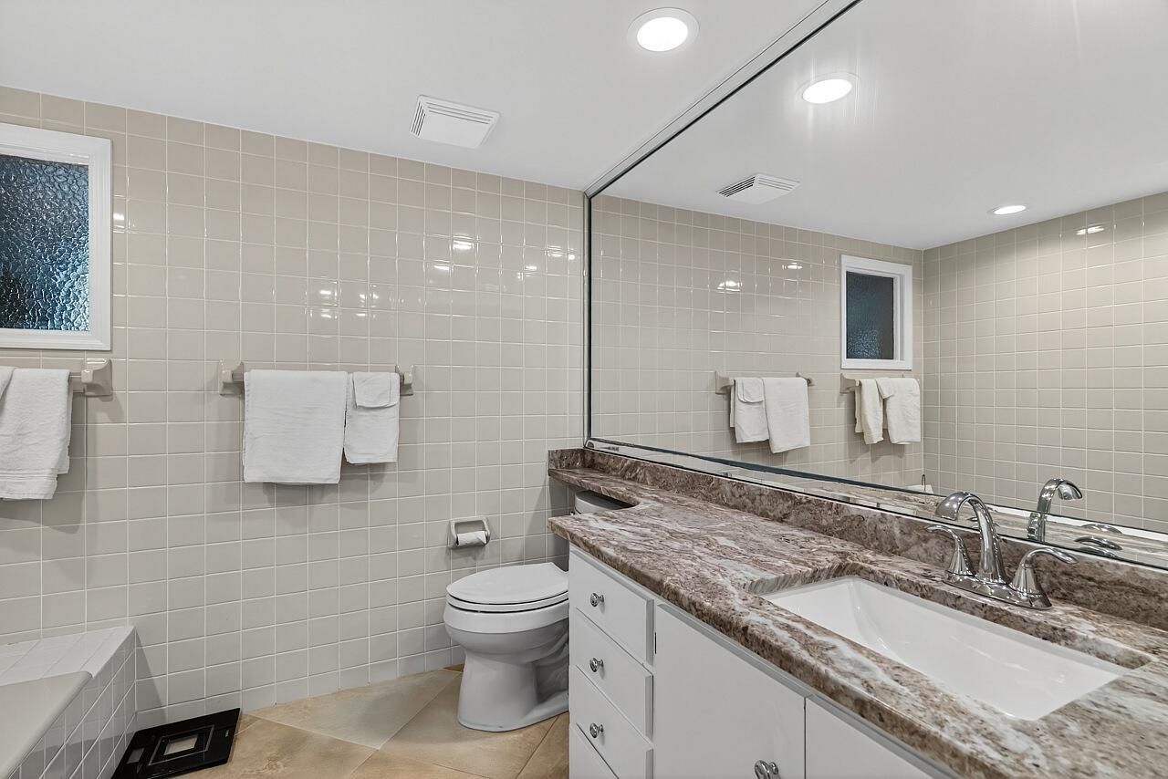 5790 Highway A1a, Unit 1a, Indian River Shores, FL 32963 Photo