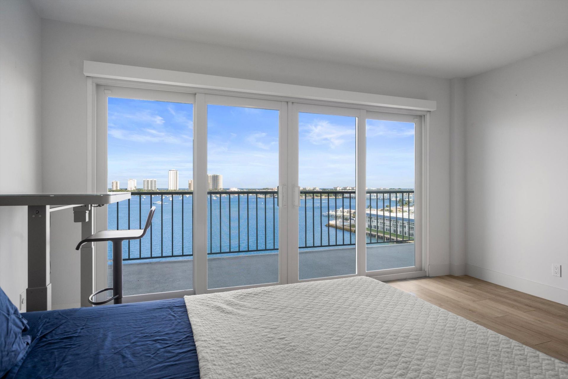 3040 Lake Shore Drive, Unit Ph 2, Riviera Beach, FL 33404 Photo