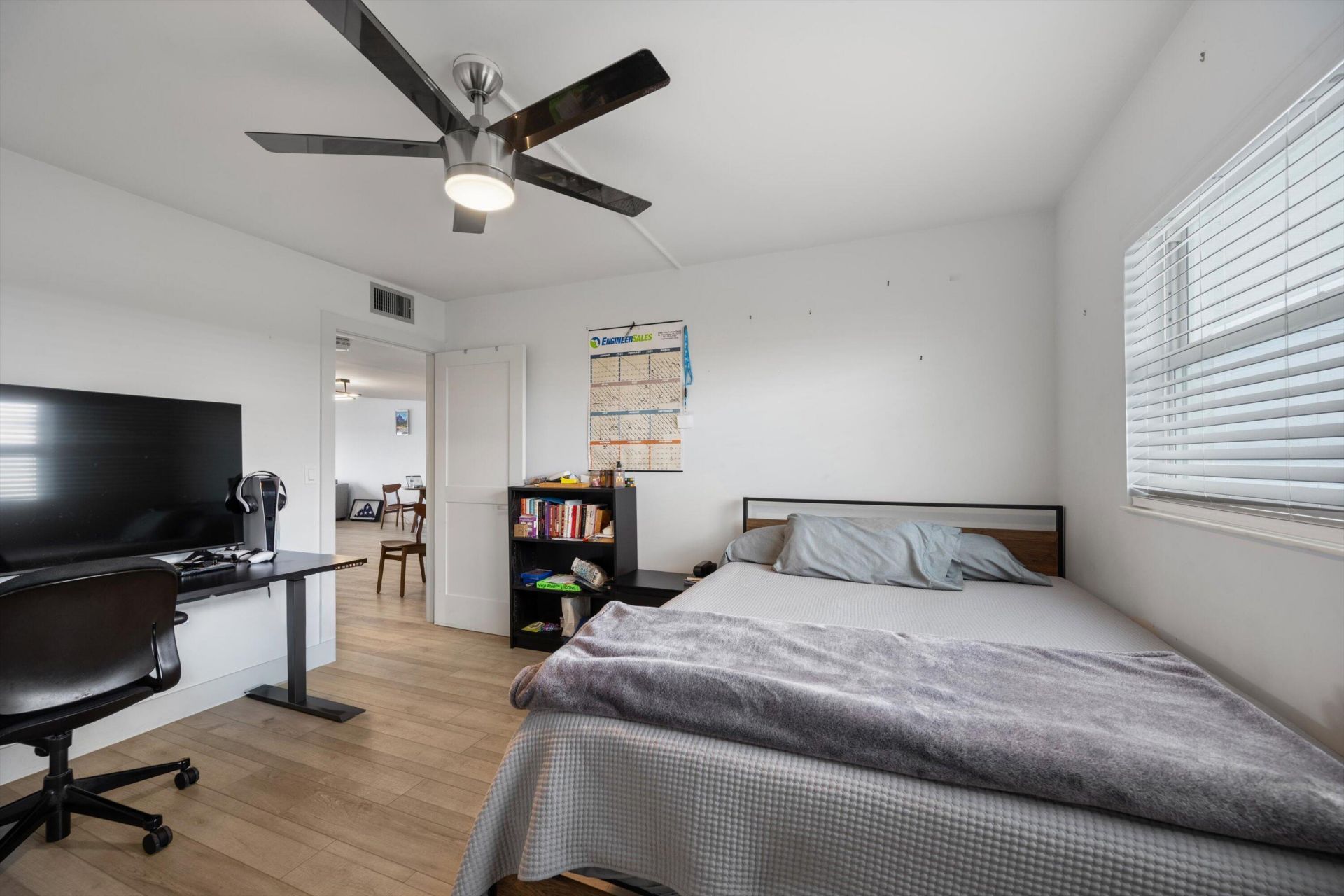 3040 Lake Shore Drive, Unit Ph 2, Riviera Beach, FL 33404 Photo