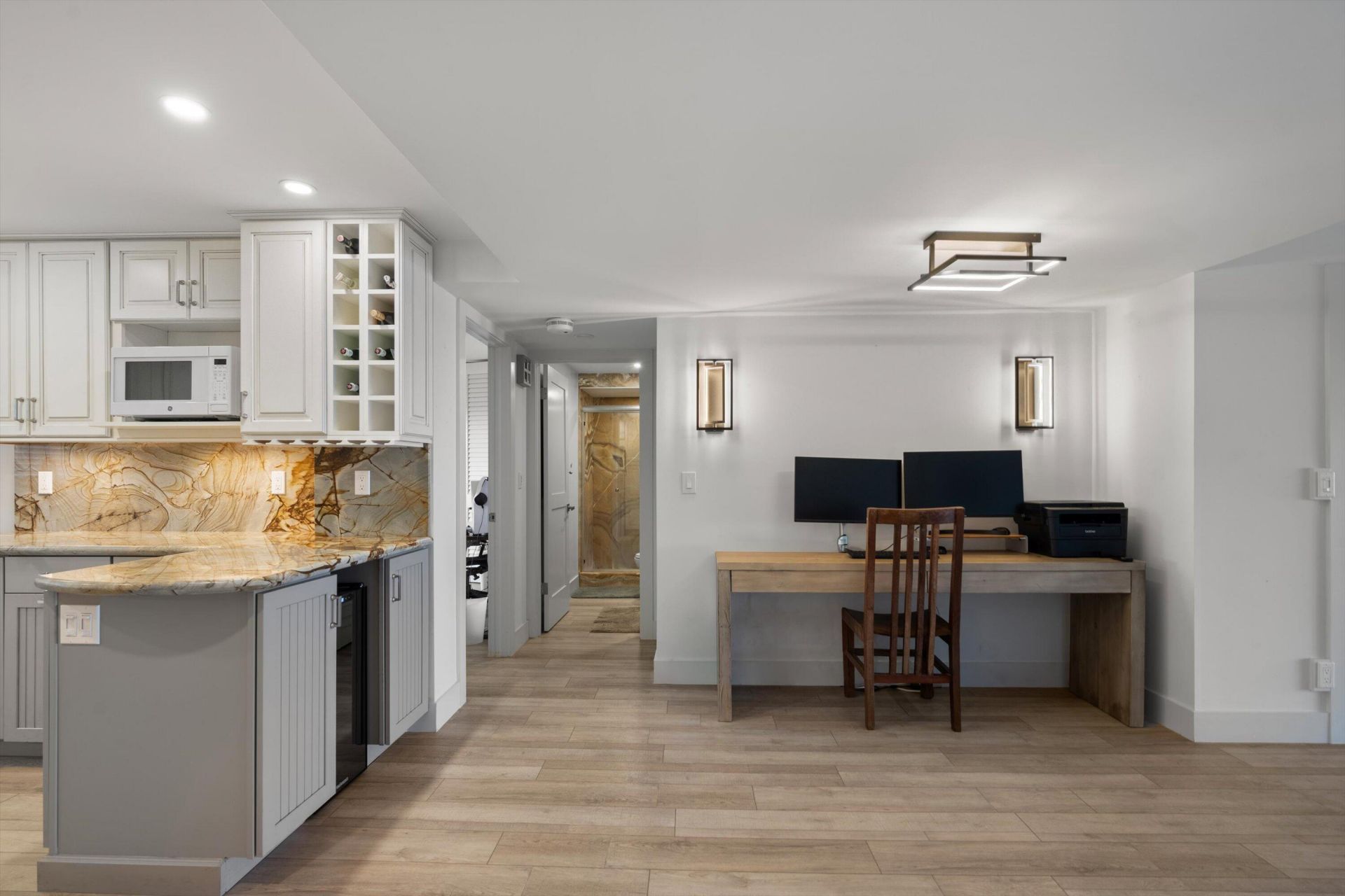 3040 Lake Shore Drive, Unit Ph 2, Riviera Beach, FL 33404 Photo