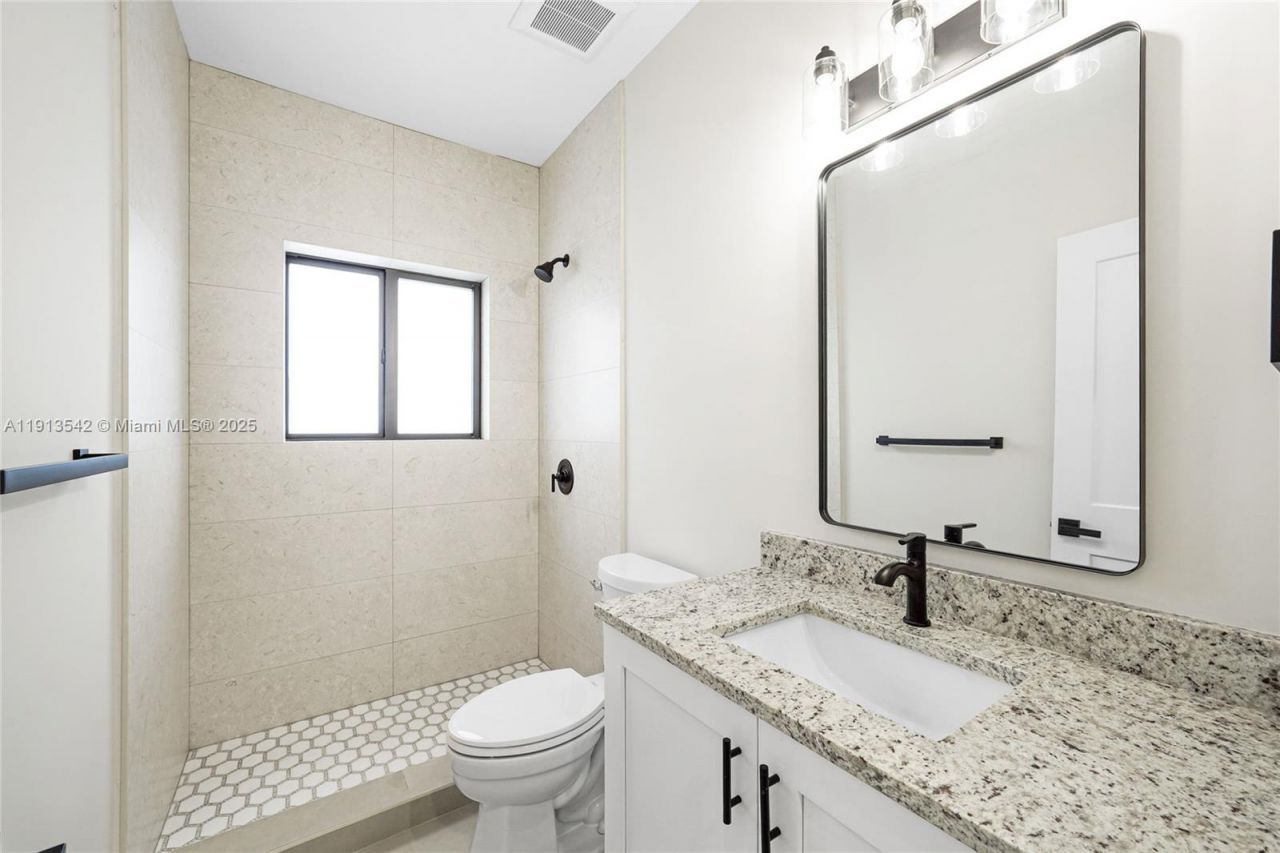 4309 E 8th Ct, Unit A, Hialeah, FL 33013 Photo