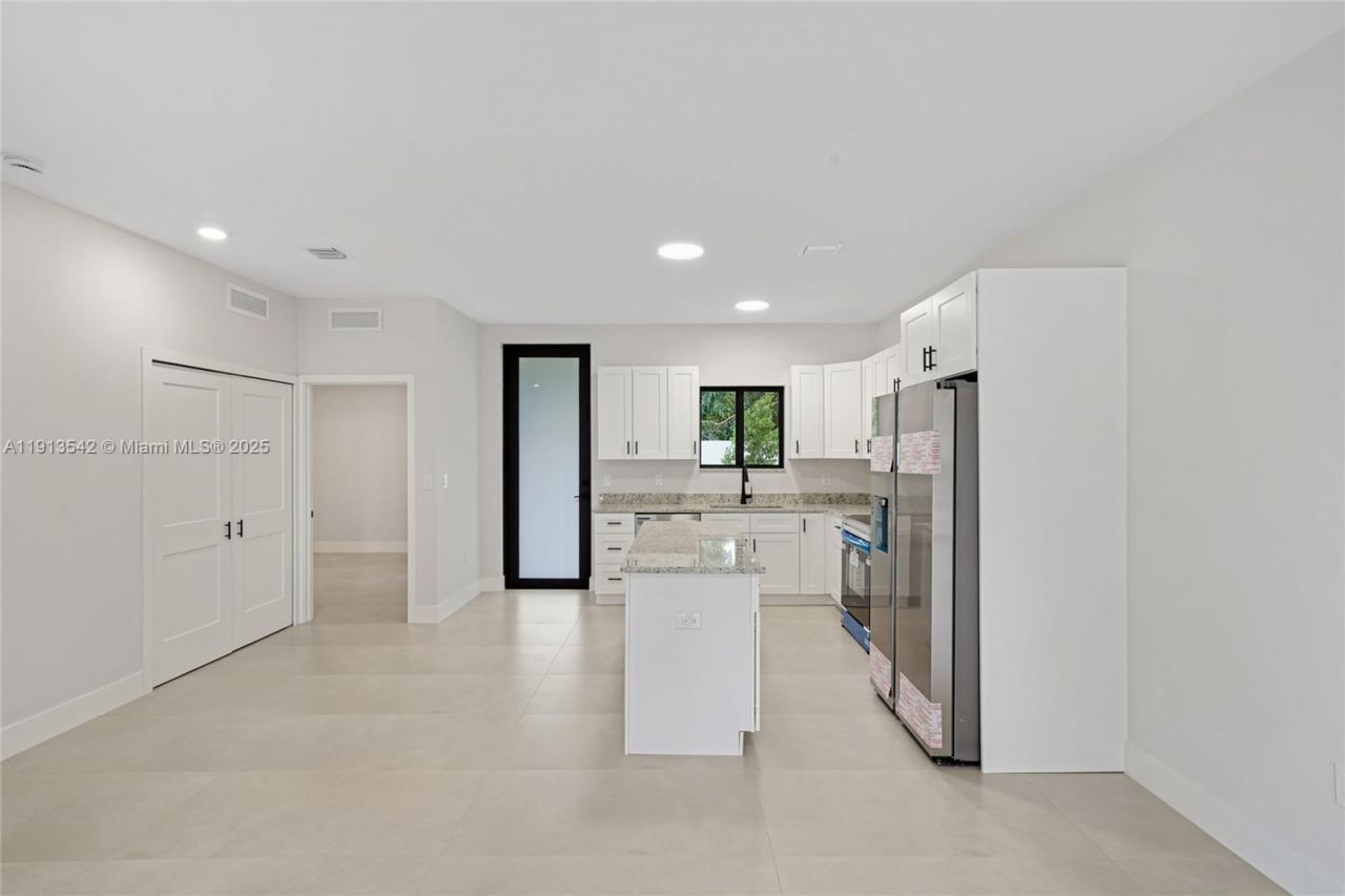 4309 E 8th Ct, Unit A, Hialeah, FL 33013 Photo