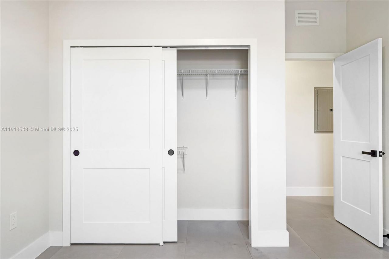 4313 E 8th Ct, Unit B, Hialeah, FL 33013 Photo