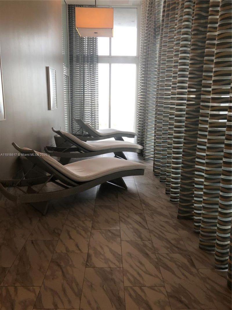 50 Biscayne Blvd, Unit 2505, Miami, FL 33132 Photo