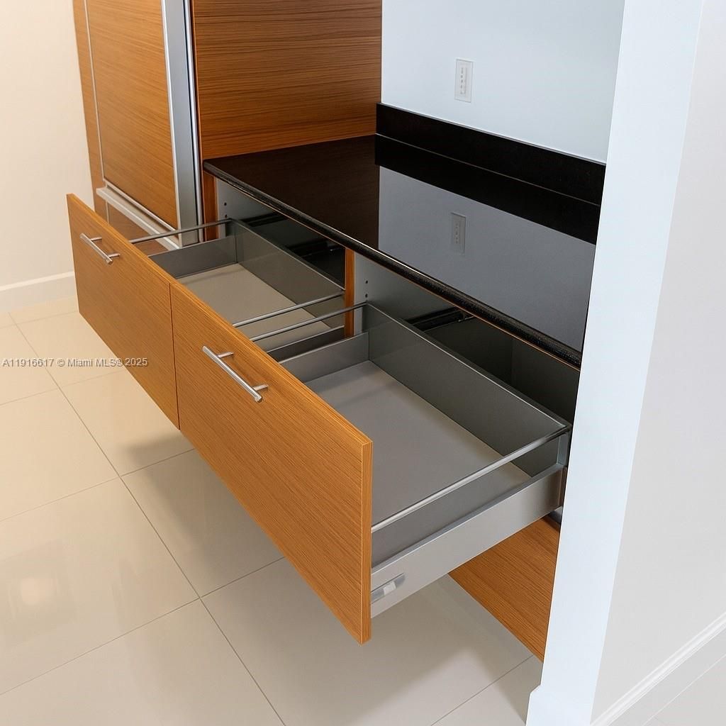 50 Biscayne Blvd, Unit 2505, Miami, FL 33132 Photo